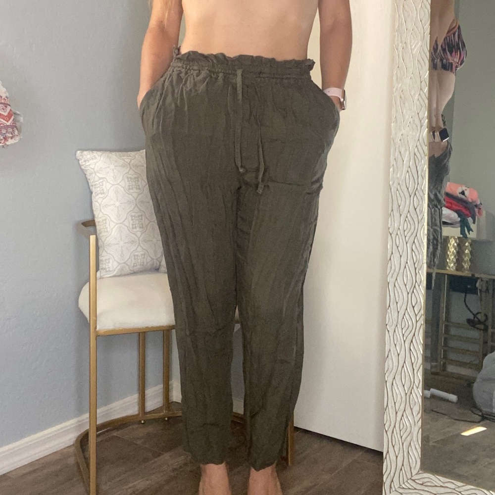 Linen blend pants barely used